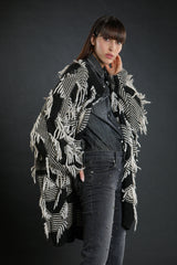 cardigan lungo con fili esterni
