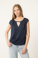 top satin dettaglio frontale