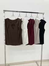 top satin dettaglio frontale