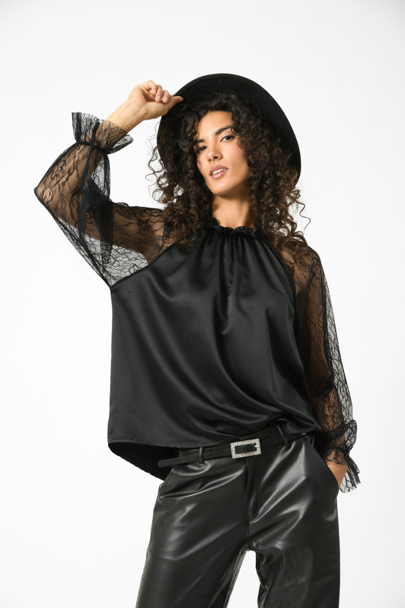 blusa pizzo