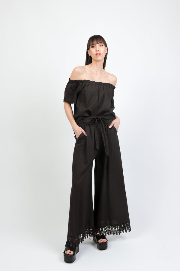 Completo blusa e pantaloni