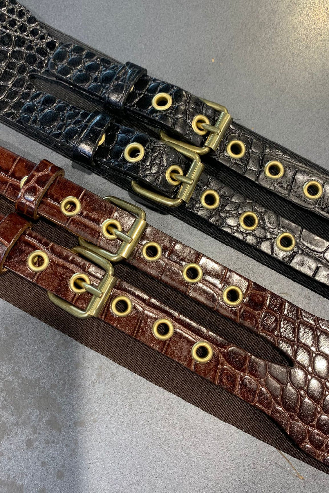 cintura con anelli e due fibbie