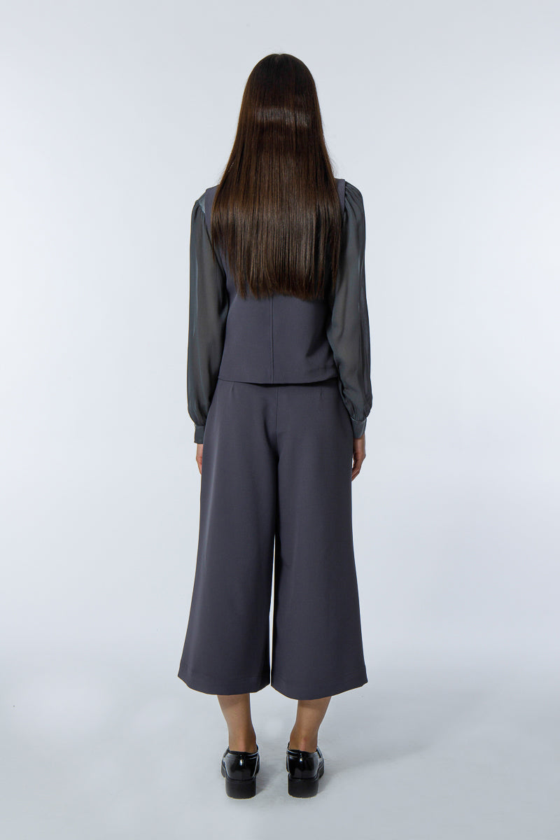 pantalone corto largo
